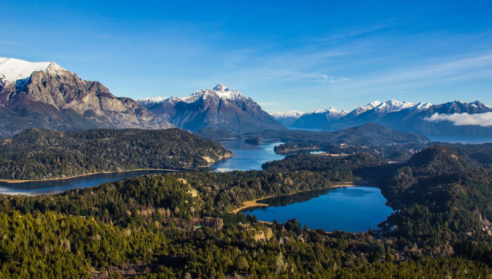 Paisagem montanhosa de Bariloche